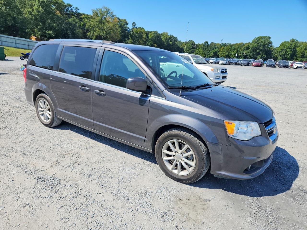 2019 Dodge Grand Caravan Sxt - zdjęcie 4