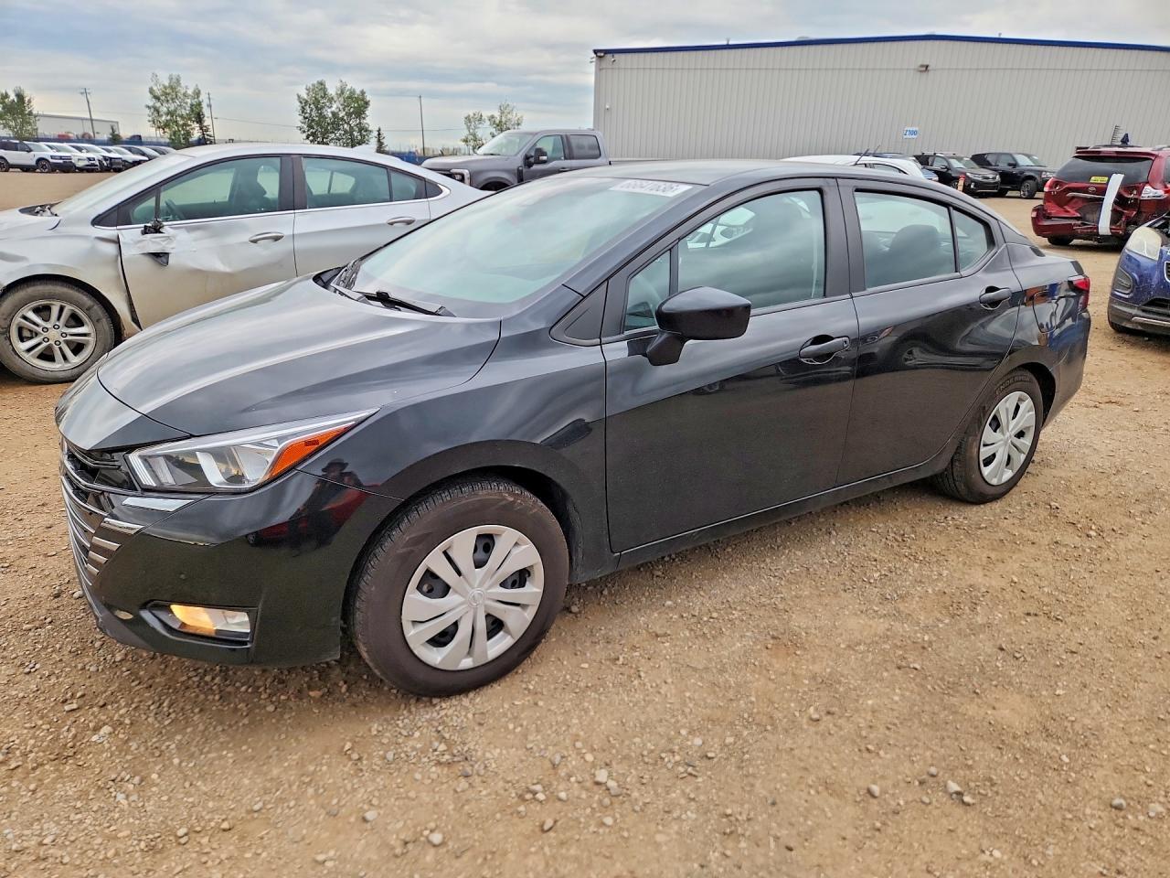 2023 Nissan Versa S - zdjęcie główne