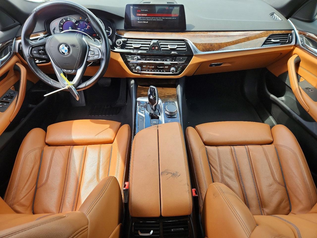 2019 BMW Seria 5 540i - zdjęcie 8