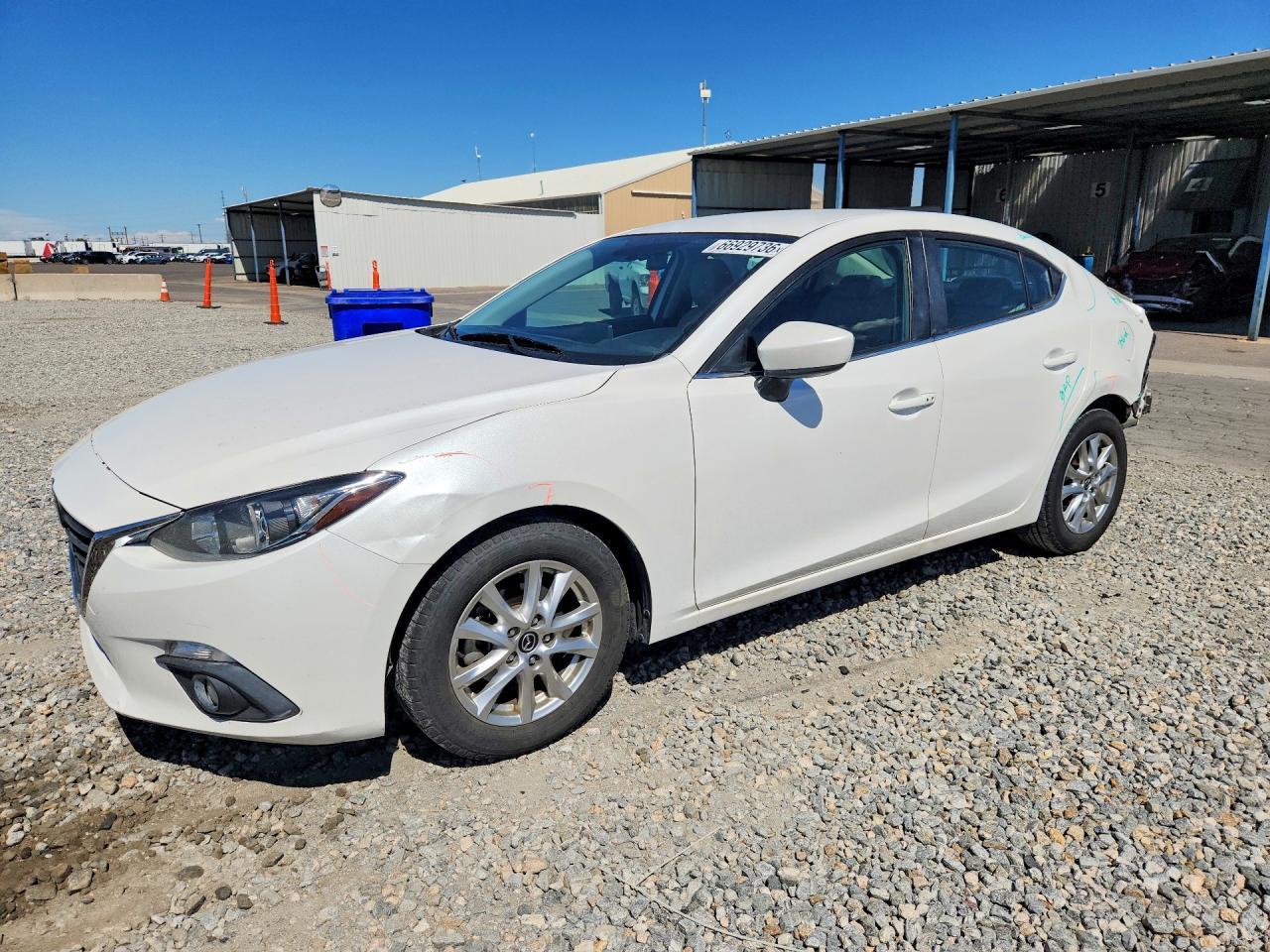 2015 Mazda 3 Touring - zdjęcie główne