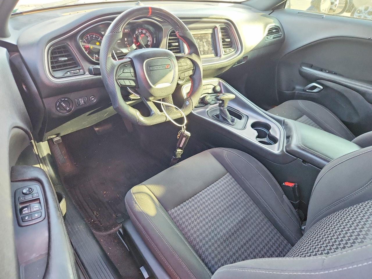 2018 Dodge Challenger Sxt - zdjęcie 8