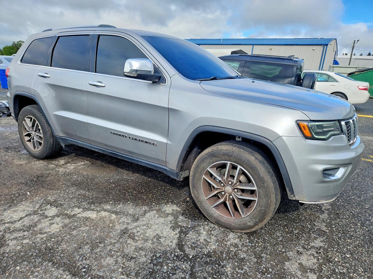2017 Jeep Grand Cherokee Limited - zdjęcie 4