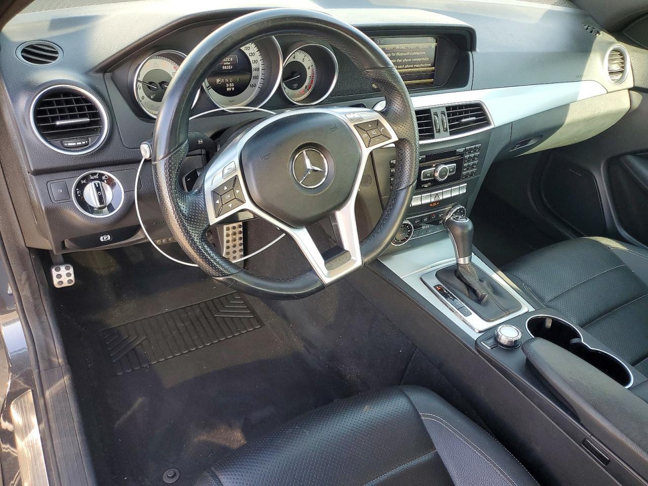 2014 Mercedes-Benz C 250 - zdjęcie 8