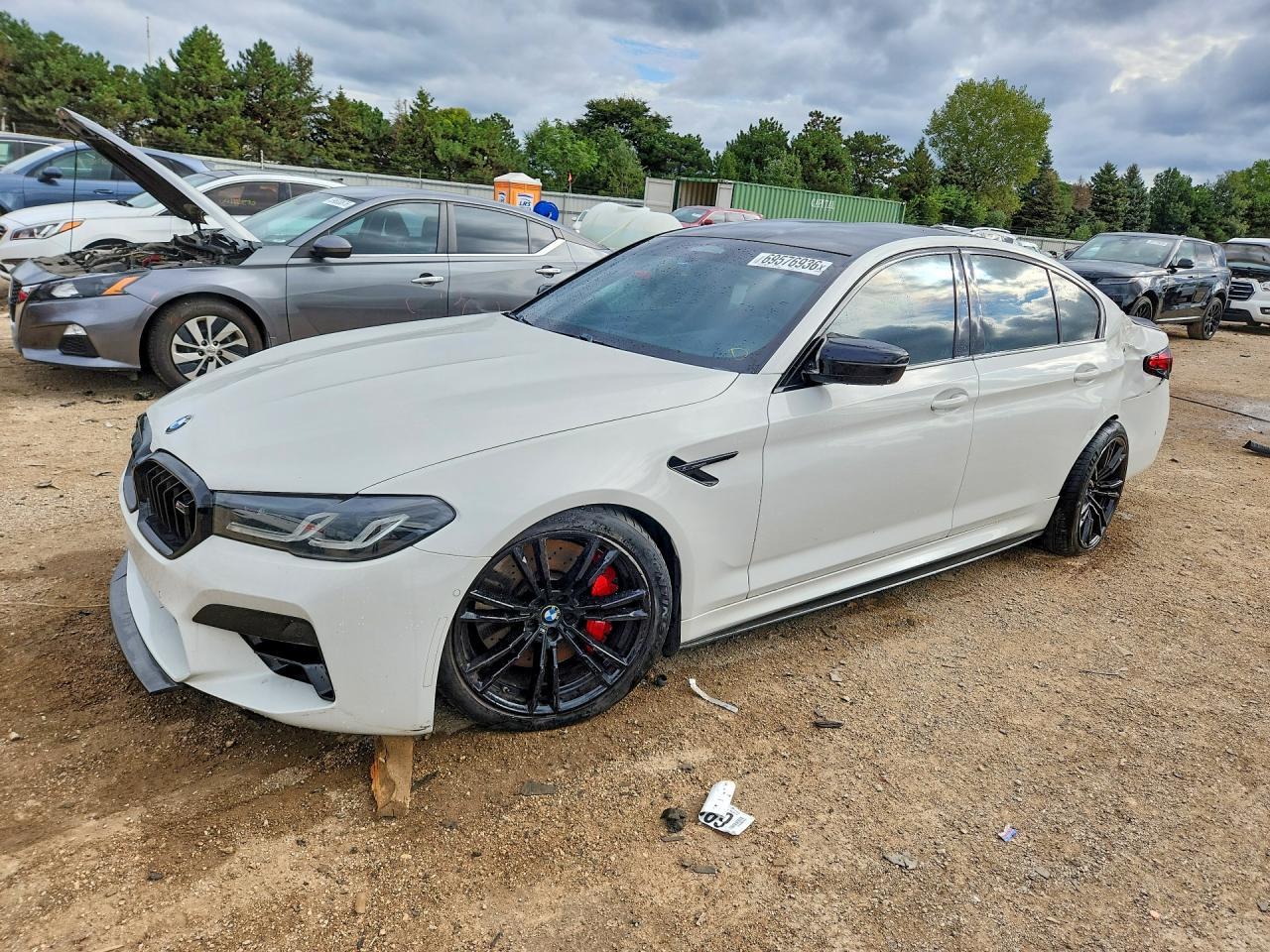 2021 BMW M5 - zdjęcie główne