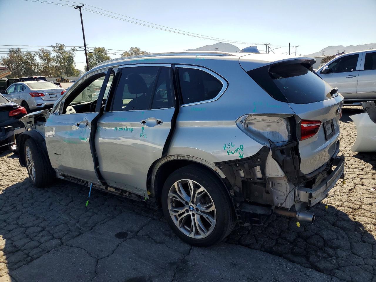 2017 BMW X1 Sdrive28I - zdjęcie 2