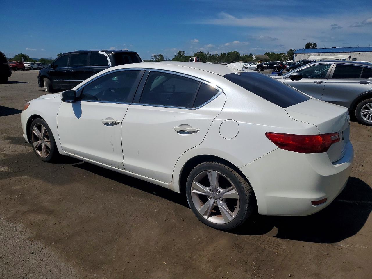 2014 Acura Ilx 20 - zdjęcie 2