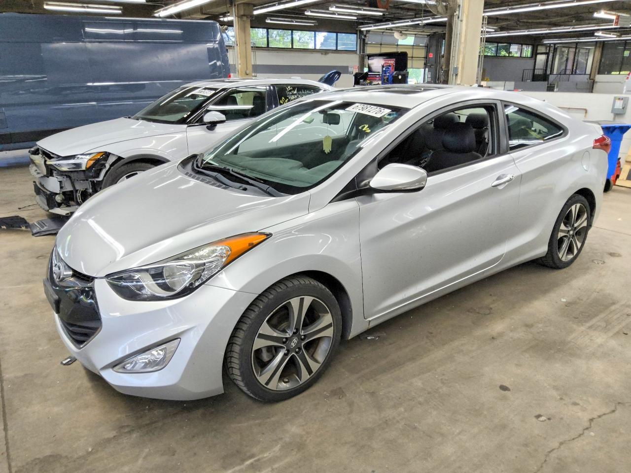 2013 Hyundai Elantra Coupe Se - zdjęcie główne