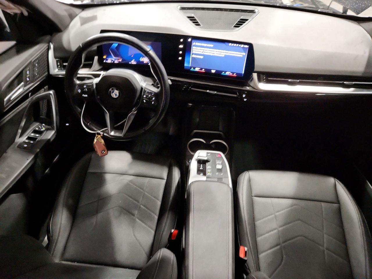2023 BMW X1 xDrive28I - zdjęcie 8