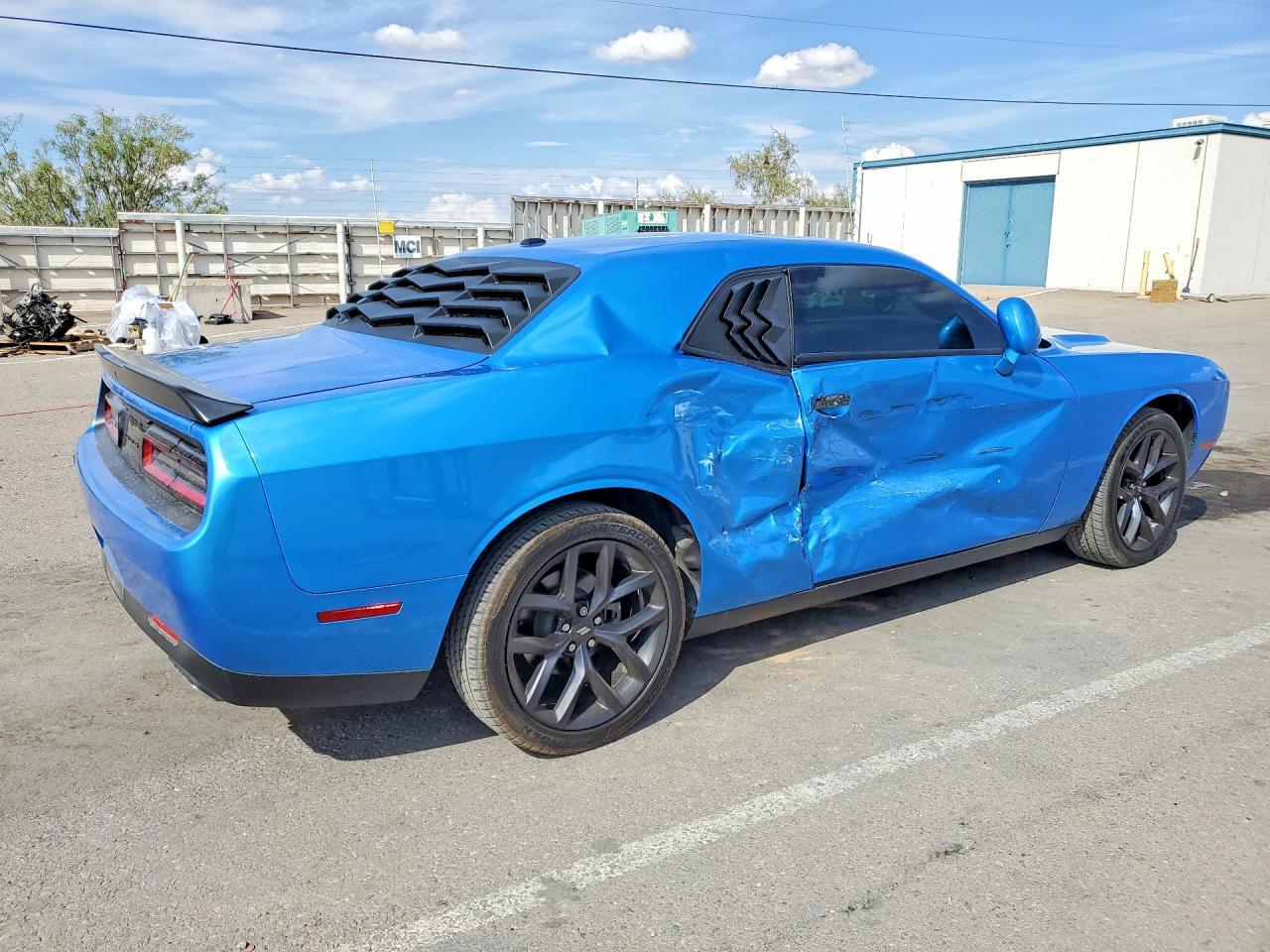 2023 Dodge Challenger Sxt - zdjęcie 3