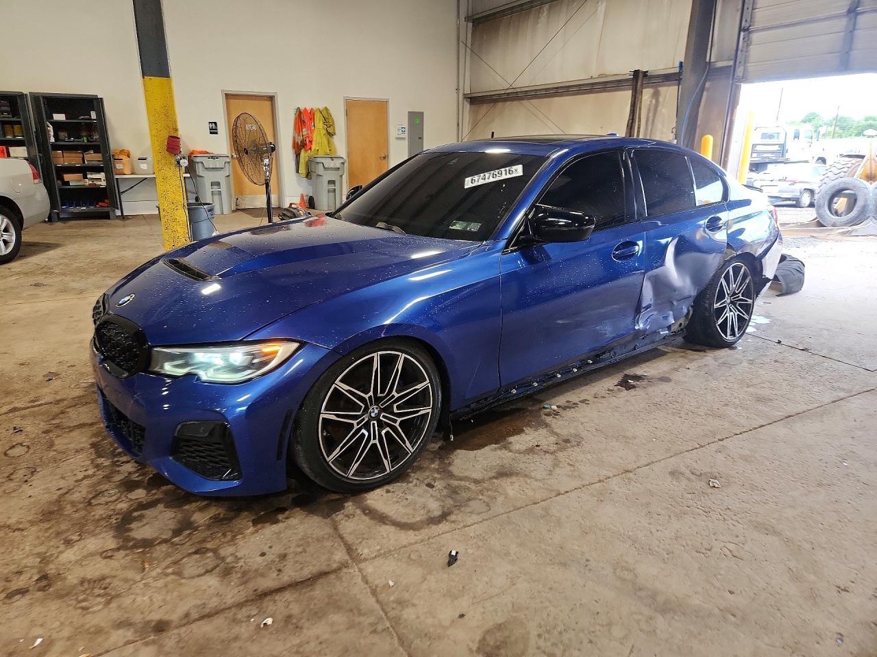2020 BMW Seria 3 M340i - zdjęcie główne