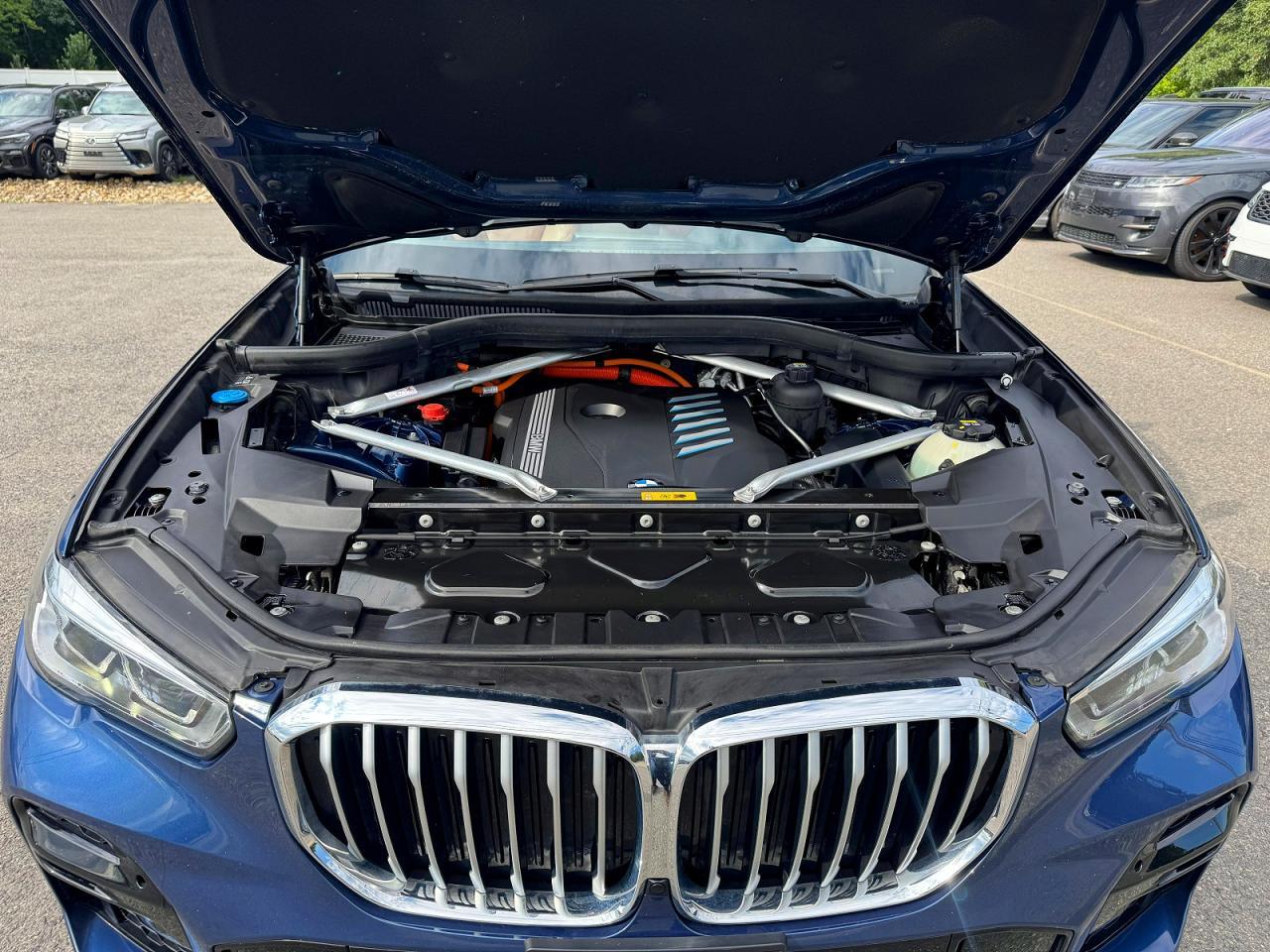 2022 BMW X5 xDrive45E - zdjęcie 8