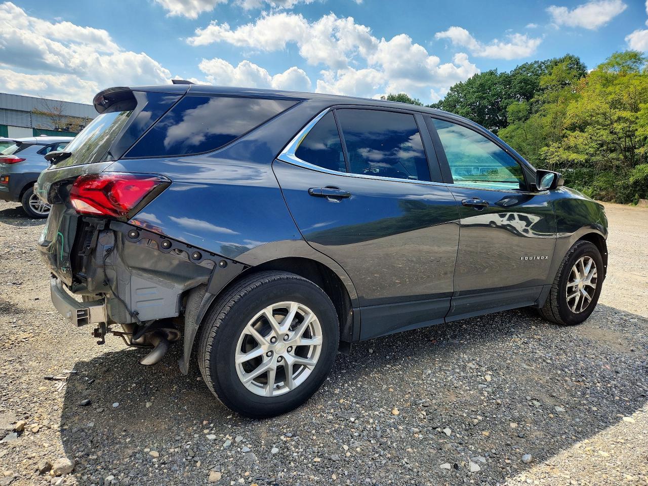2022 Chevrolet Equinox Lt - zdjęcie 3