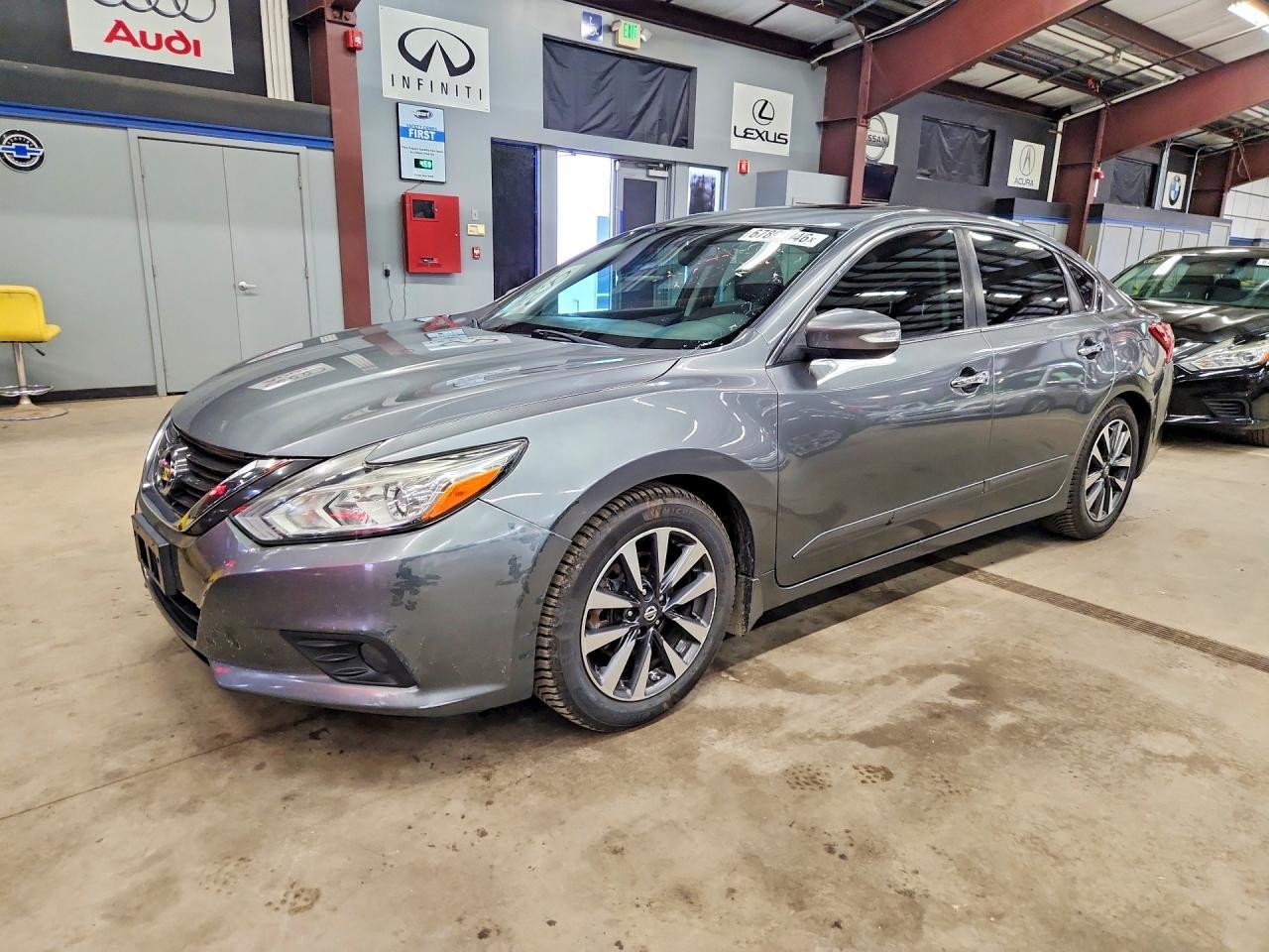 2016 Nissan Altima 2.5 Sv - zdjęcie główne