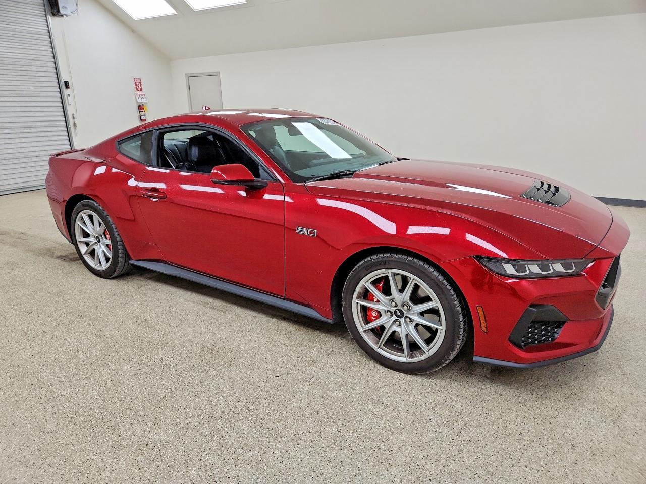 2024 Ford Mustang Gt - zdjęcie 4