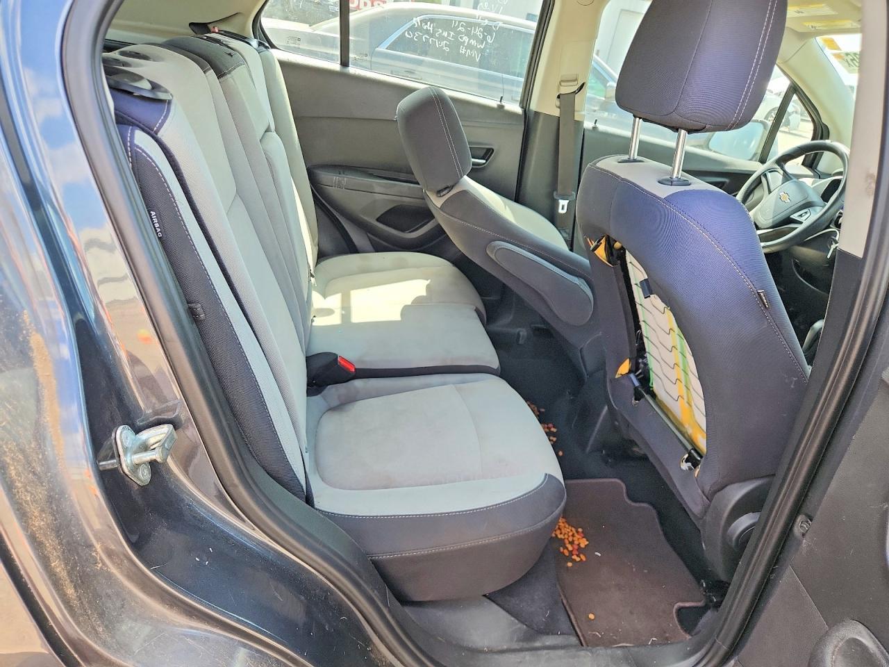 2016 Chevrolet Trax Ls - zdjęcie 11