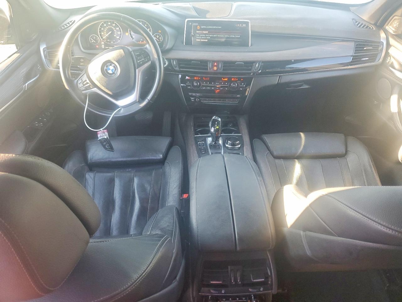 2017 BMW X5 xDrive50I - zdjęcie 8