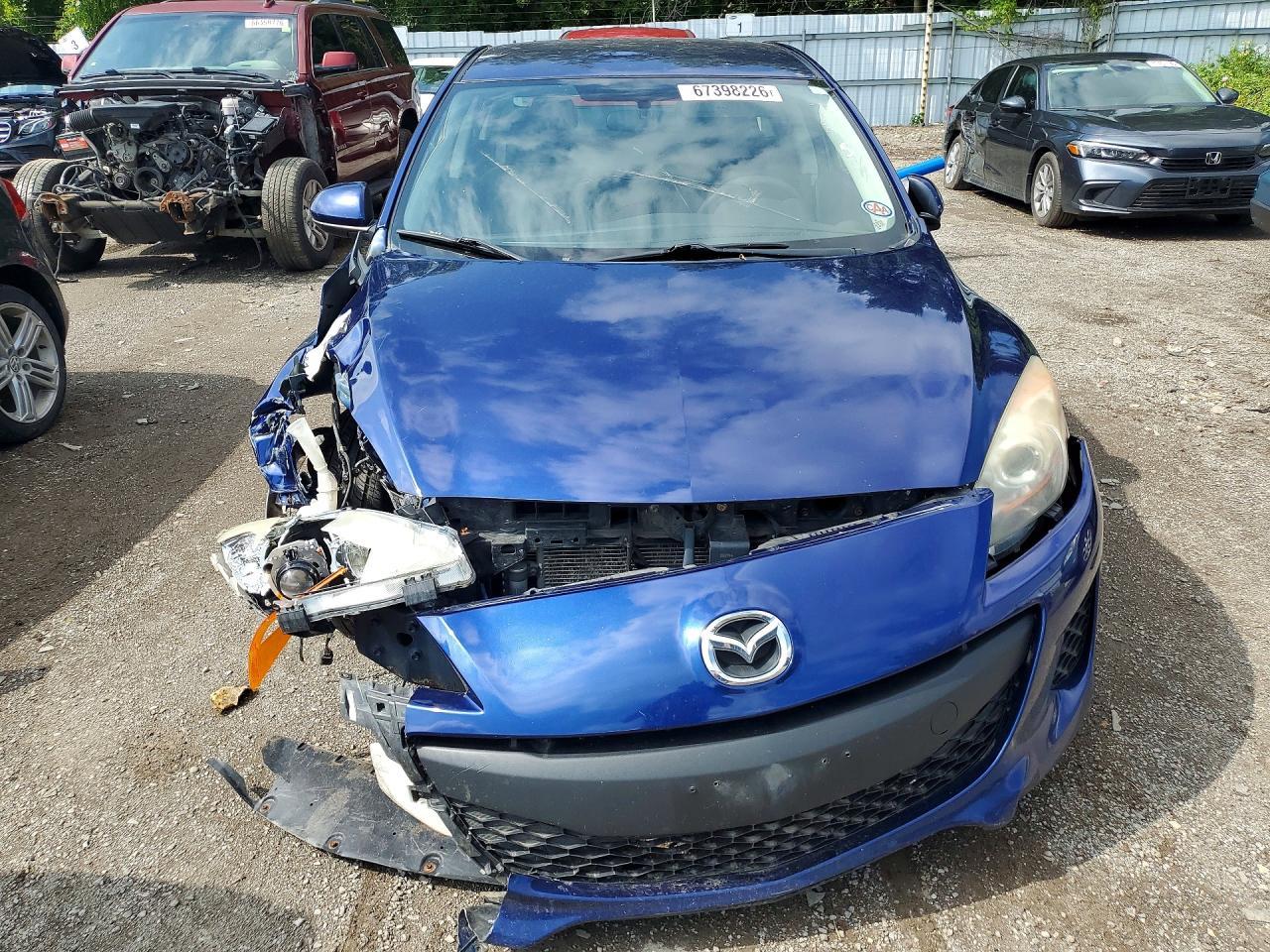 2013 Mazda 3 I - zdjęcie 5