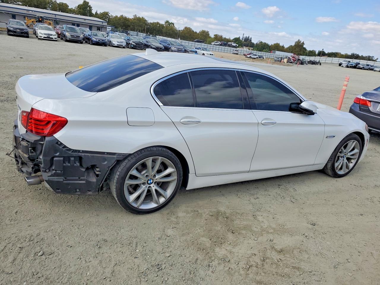2015 BMW 535 I - zdjęcie 3