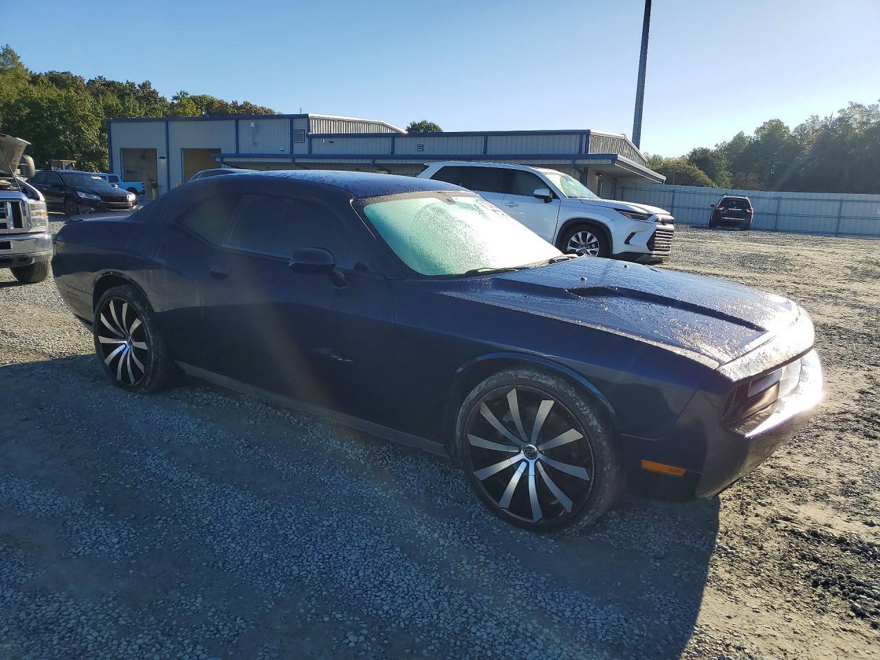 2014 Dodge Challenger Sxt - zdjęcie 4