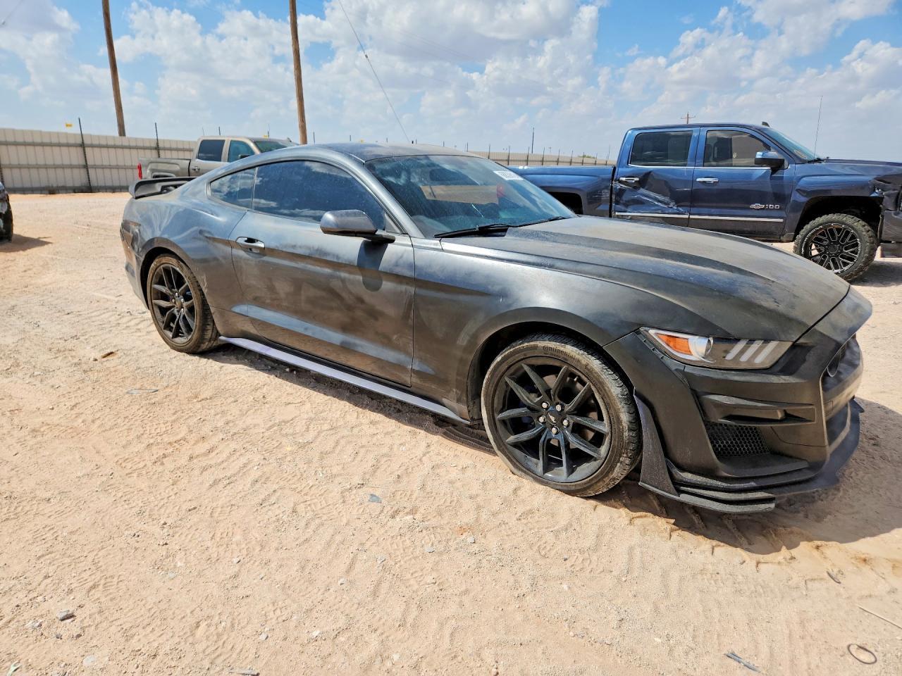 2016 Ford Mustang - zdjęcie 4