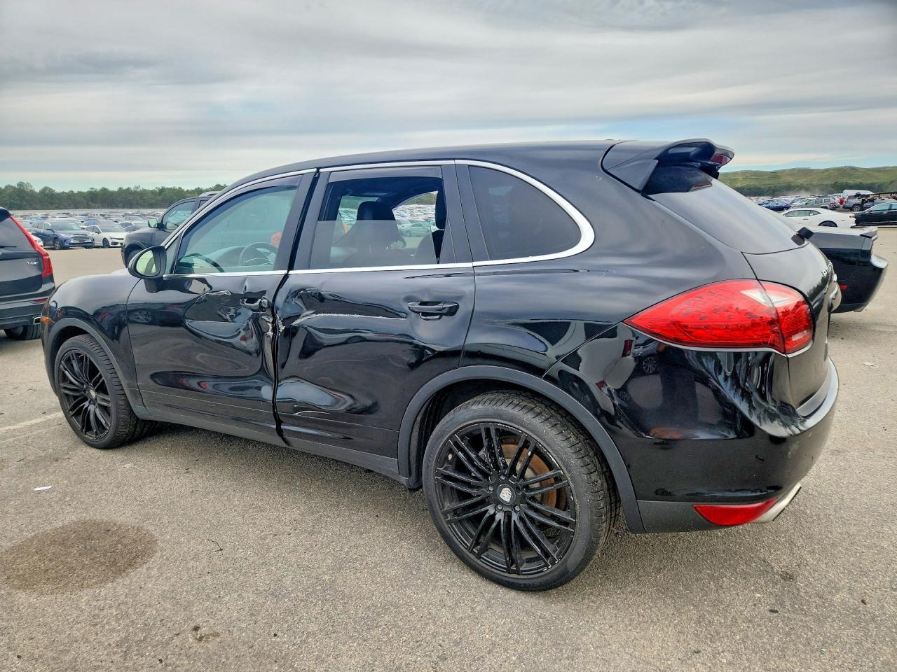 2014 Porsche Cayenne - zdjęcie 2