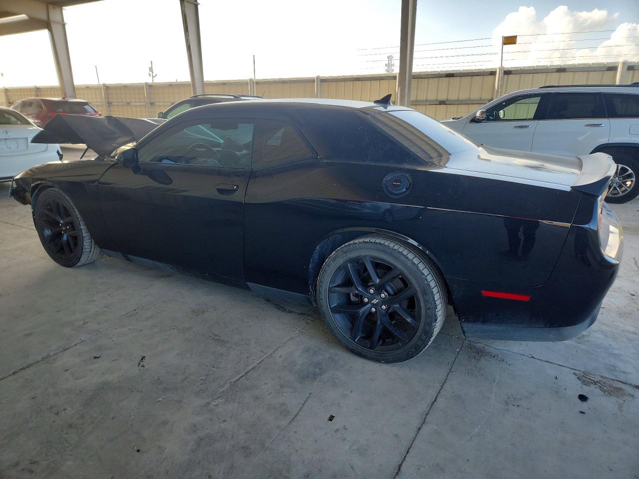 2020 Dodge Challenger Gt - zdjęcie 2