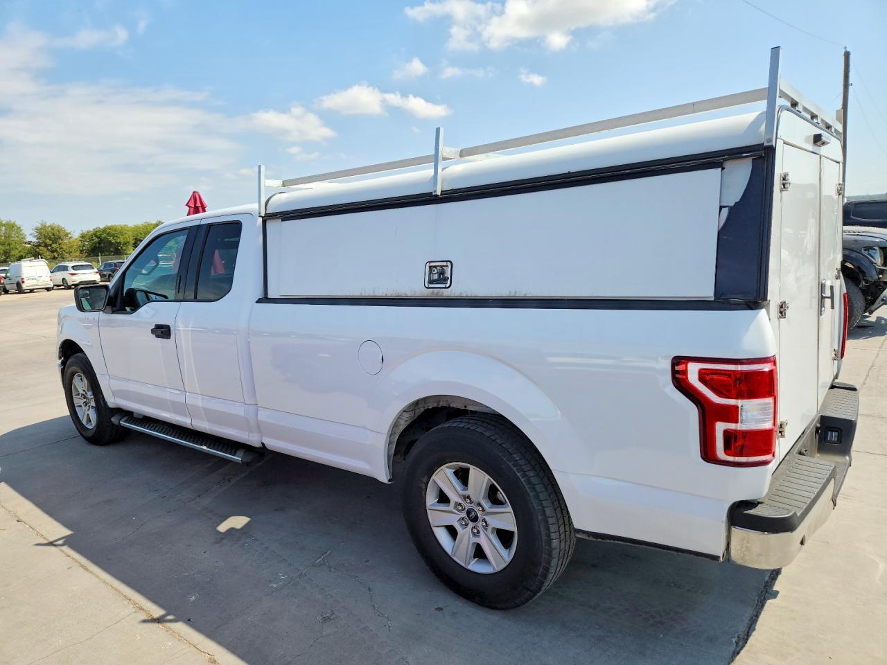 2020 Ford F150 Super Cab - zdjęcie 2