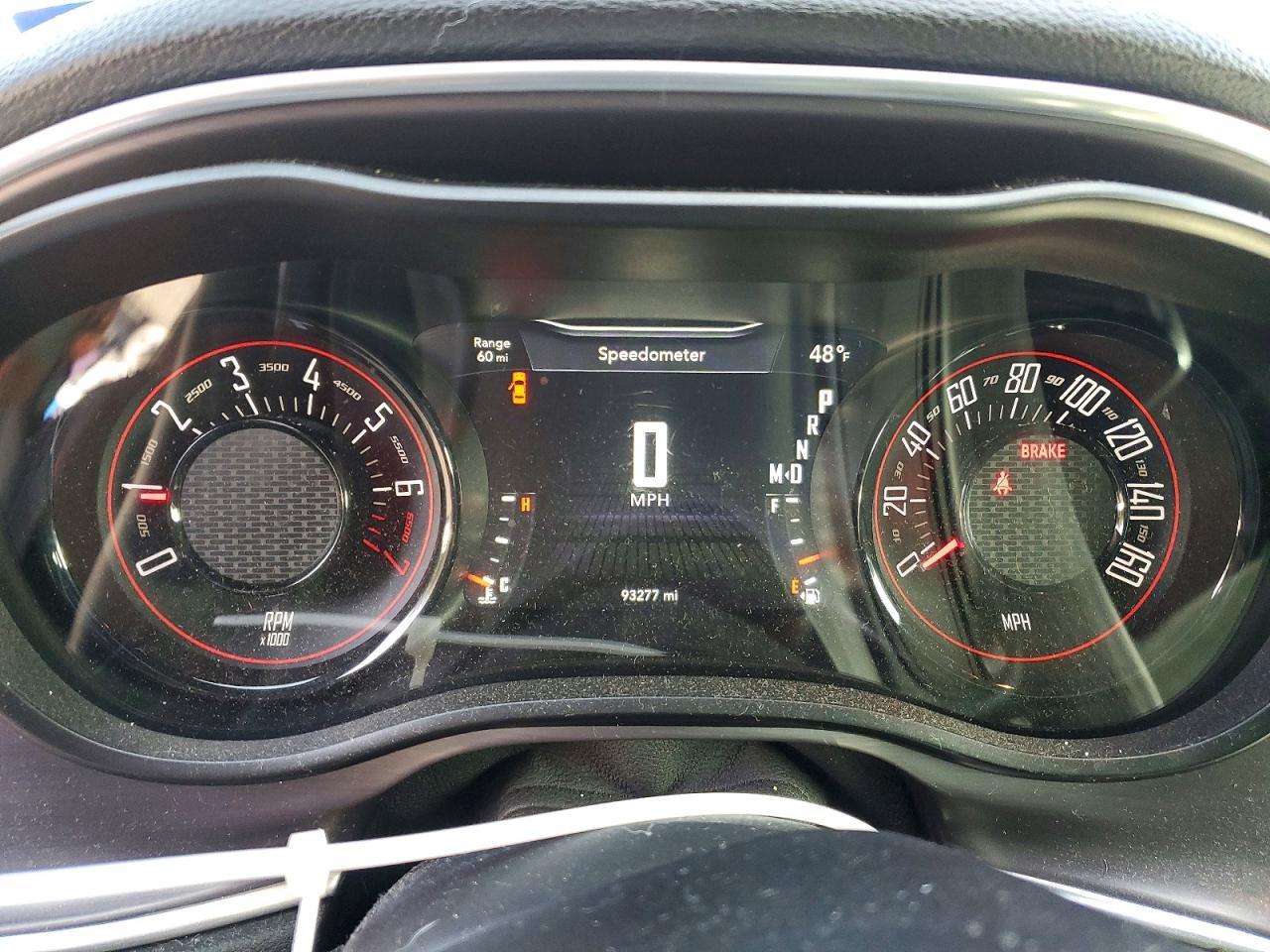 2016 Dodge Challenger Sxt - zdjęcie 9