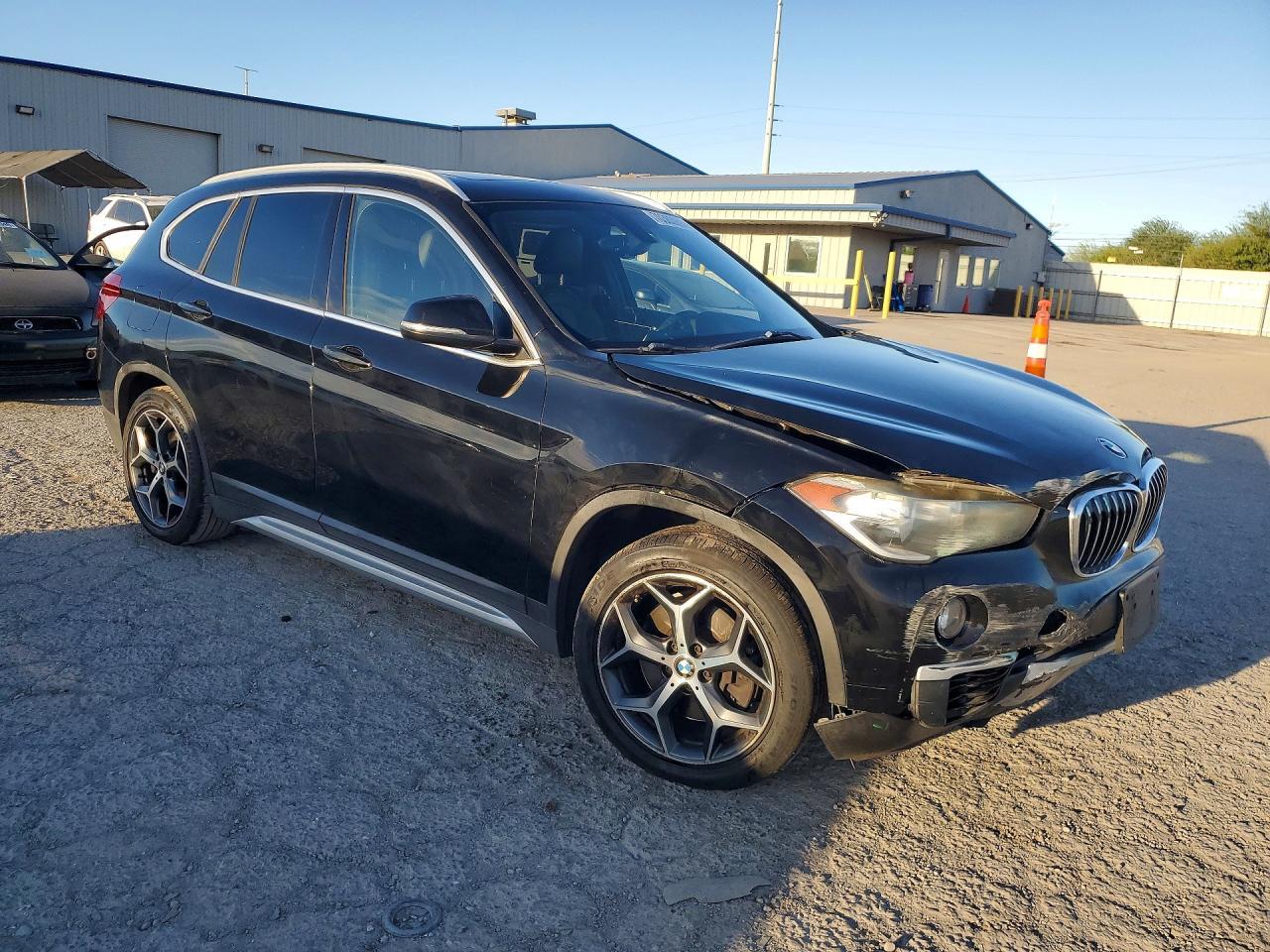 2018 BMW X1 Sdrive28I - zdjęcie 4