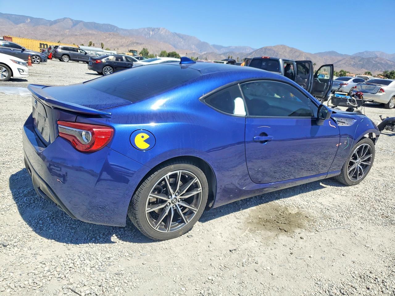 2018 Toyota 86 Base - zdjęcie 3