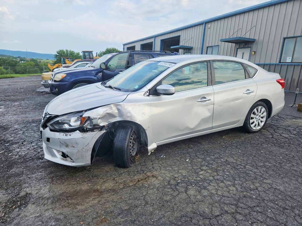 2018 Nissan Sentra S - zdjęcie główne