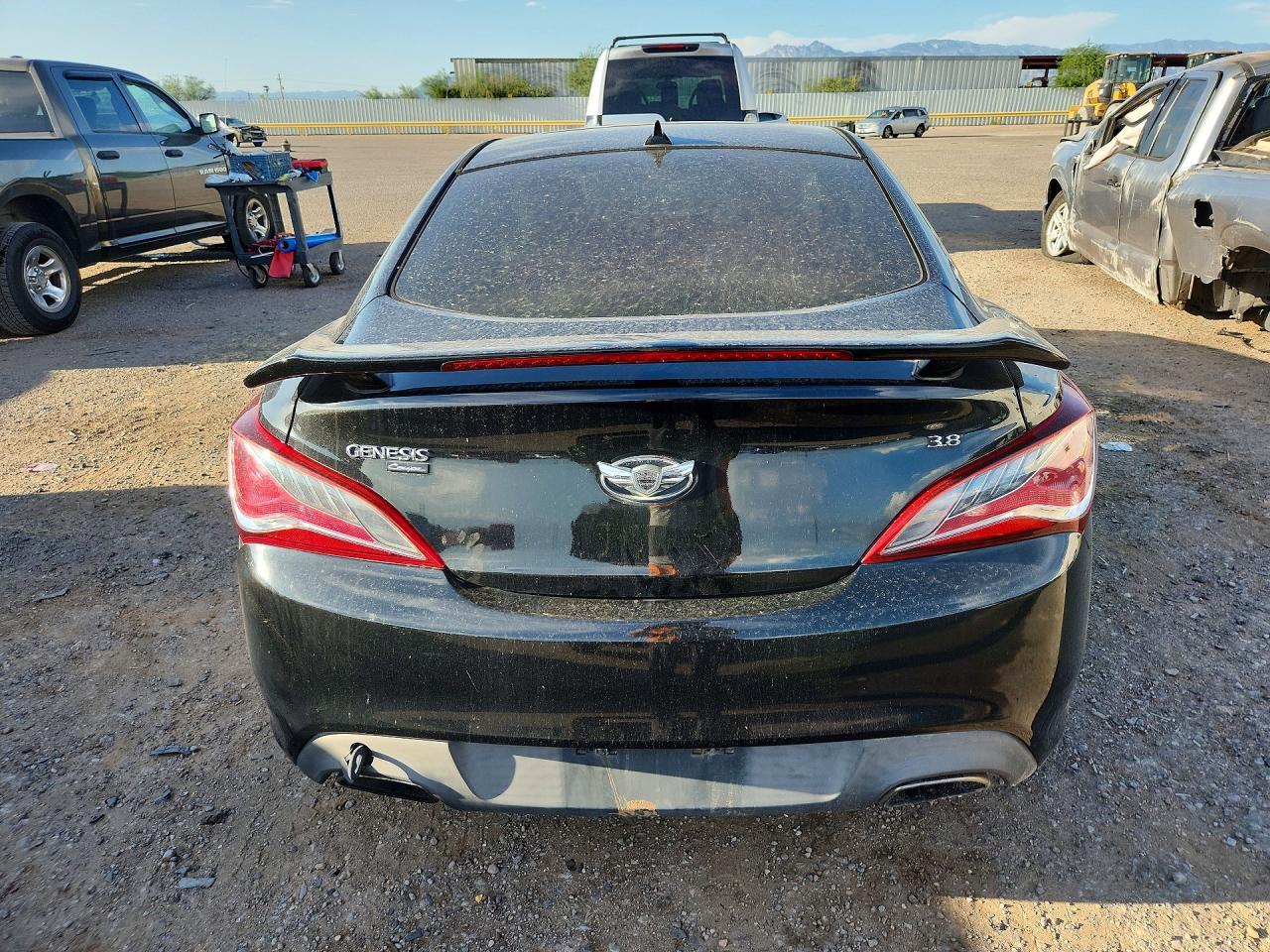 2013 Hyundai Genesis Coupe 3.8L - zdjęcie 6