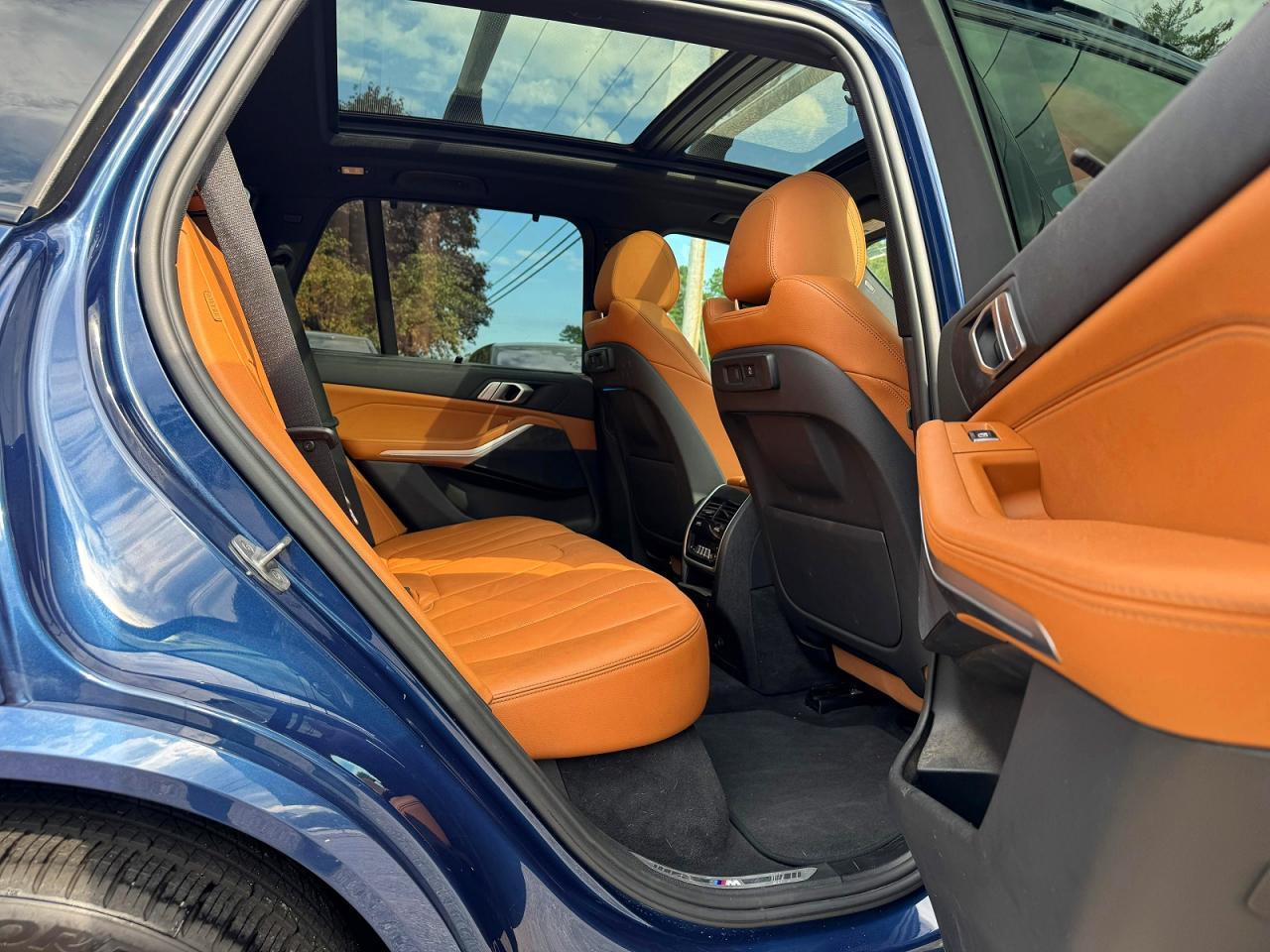 2022 BMW X5 xDrive45E - zdjęcie 6