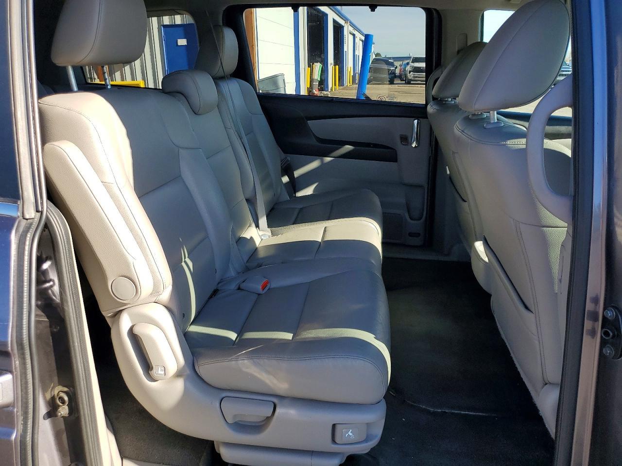 2015 Honda Odyssey Exl - zdjęcie 11