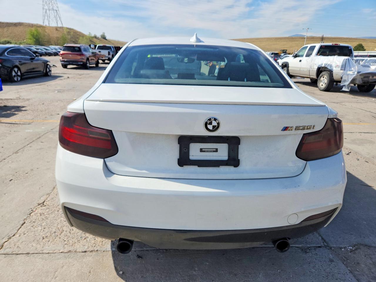 2015 BMW Seria 2 Coupe M235i - zdjęcie 6