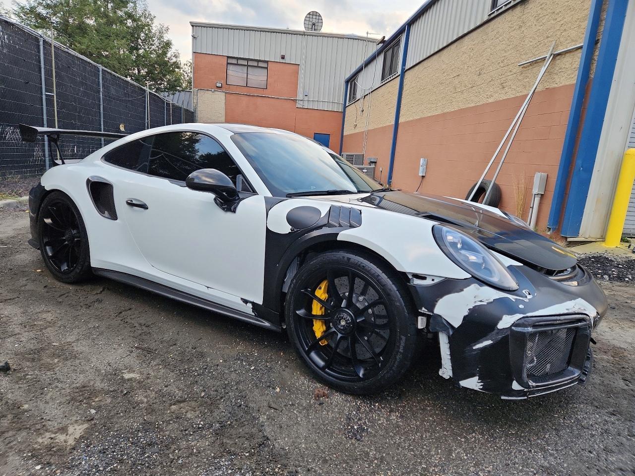 2018 Porsche 911 Gt2 Rs - zdjęcie 4