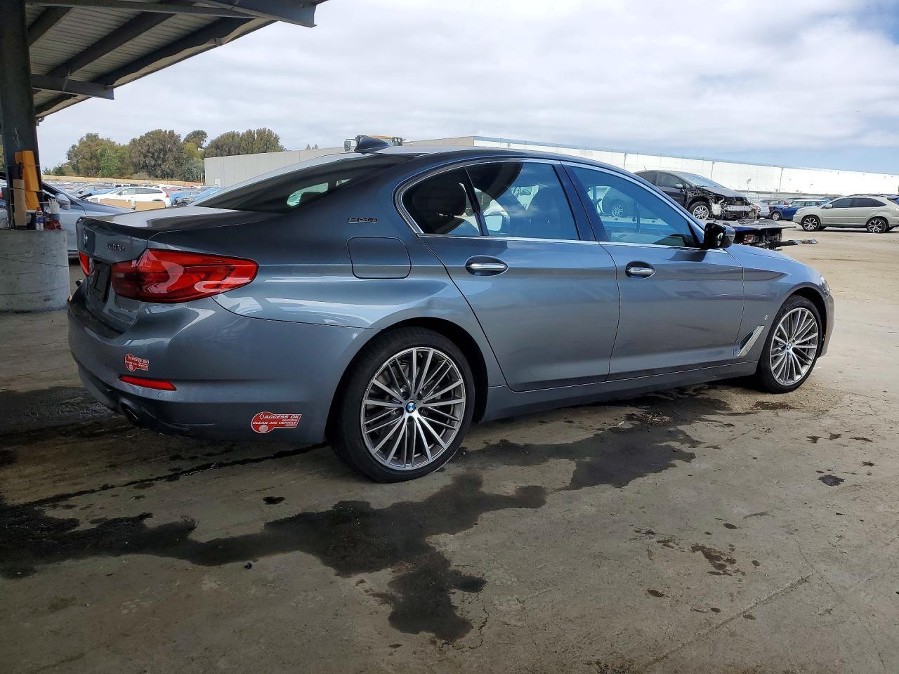 2018 BMW Seria 5 530e - zdjęcie 3