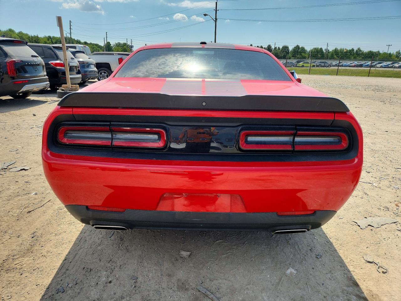 2020 Dodge Challenger Sxt - zdjęcie 6