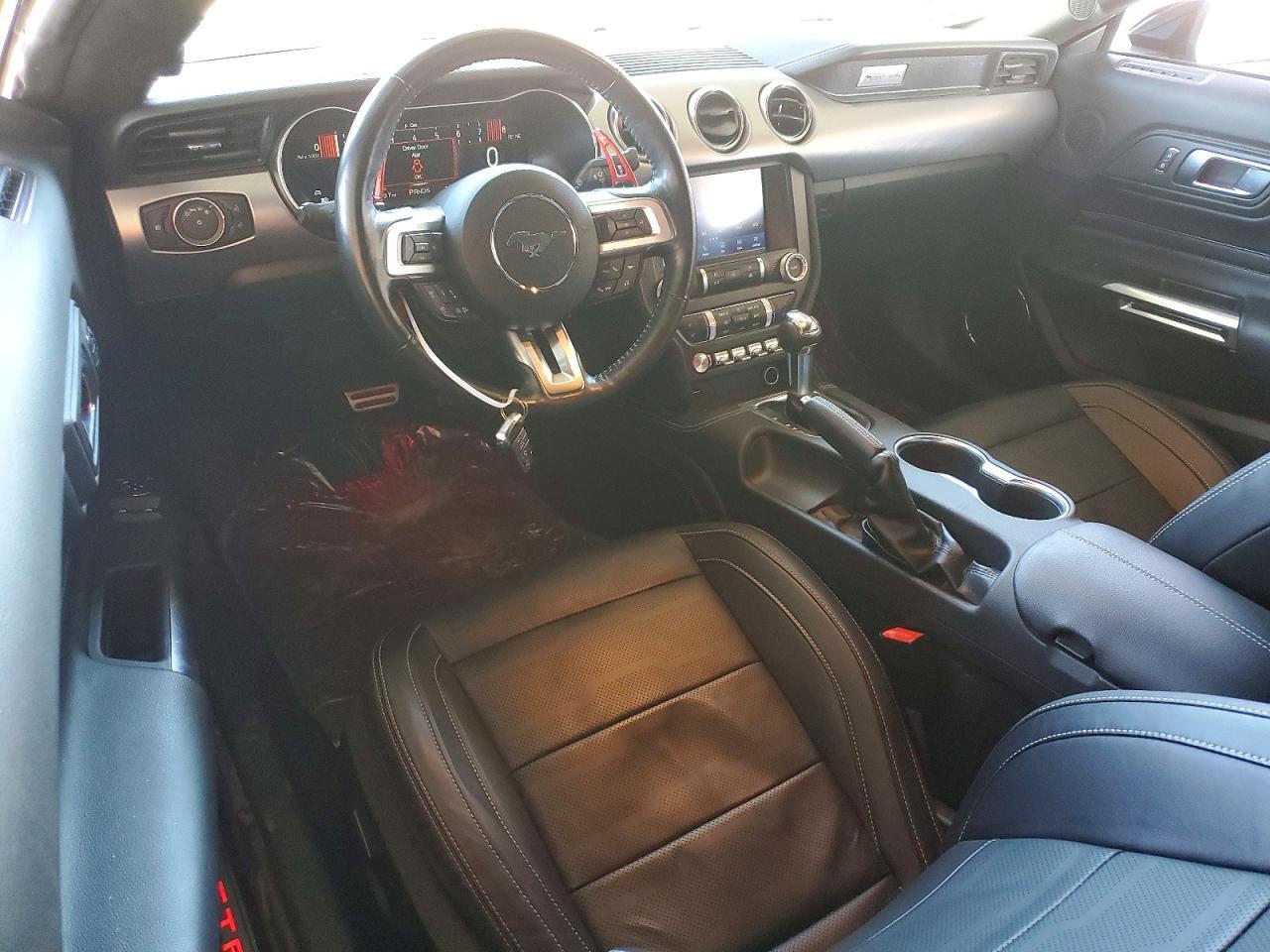 2022 Ford Mustang Gt - zdjęcie 8