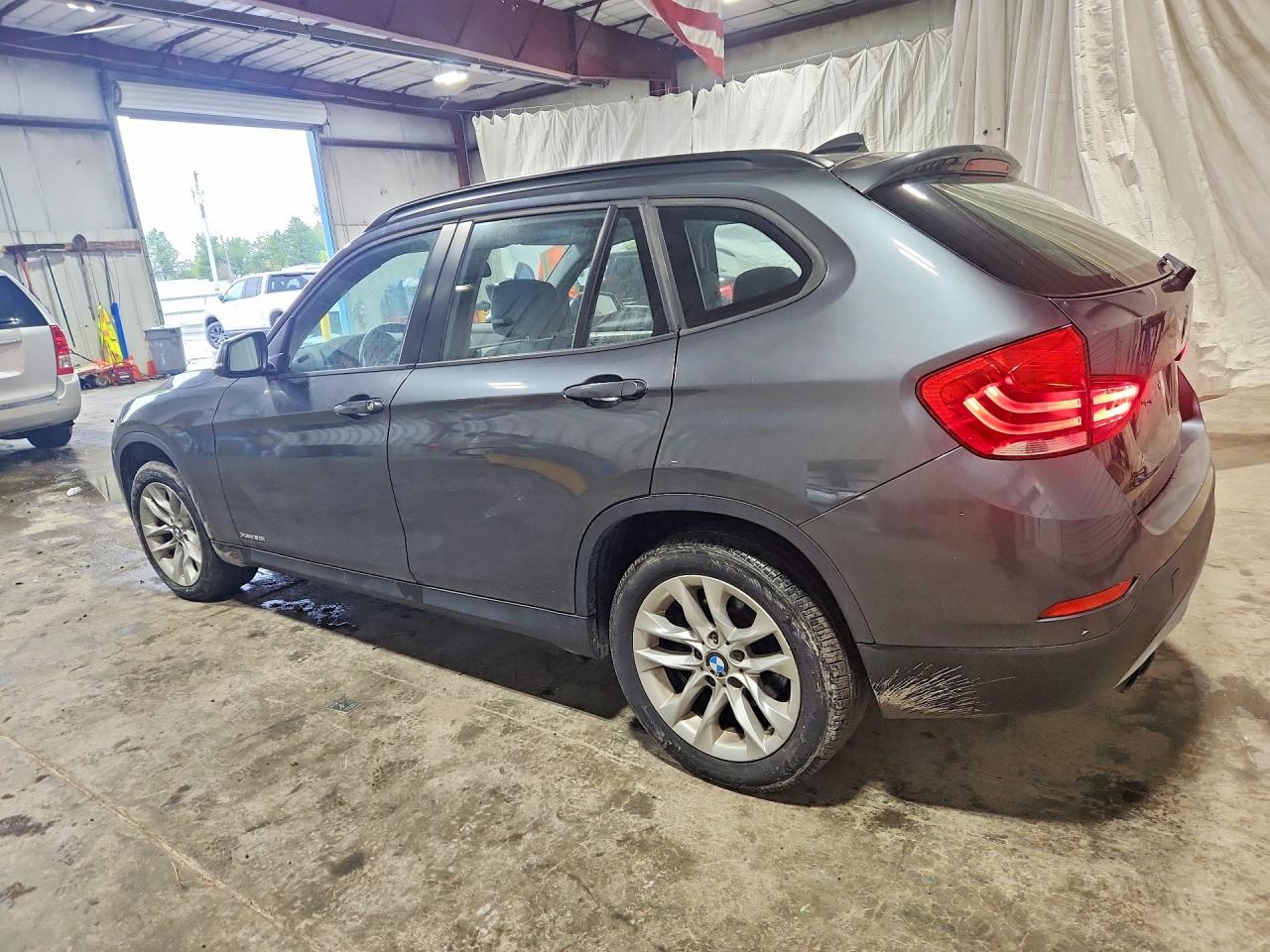 2015 BMW X1 xDrive28I - zdjęcie 2