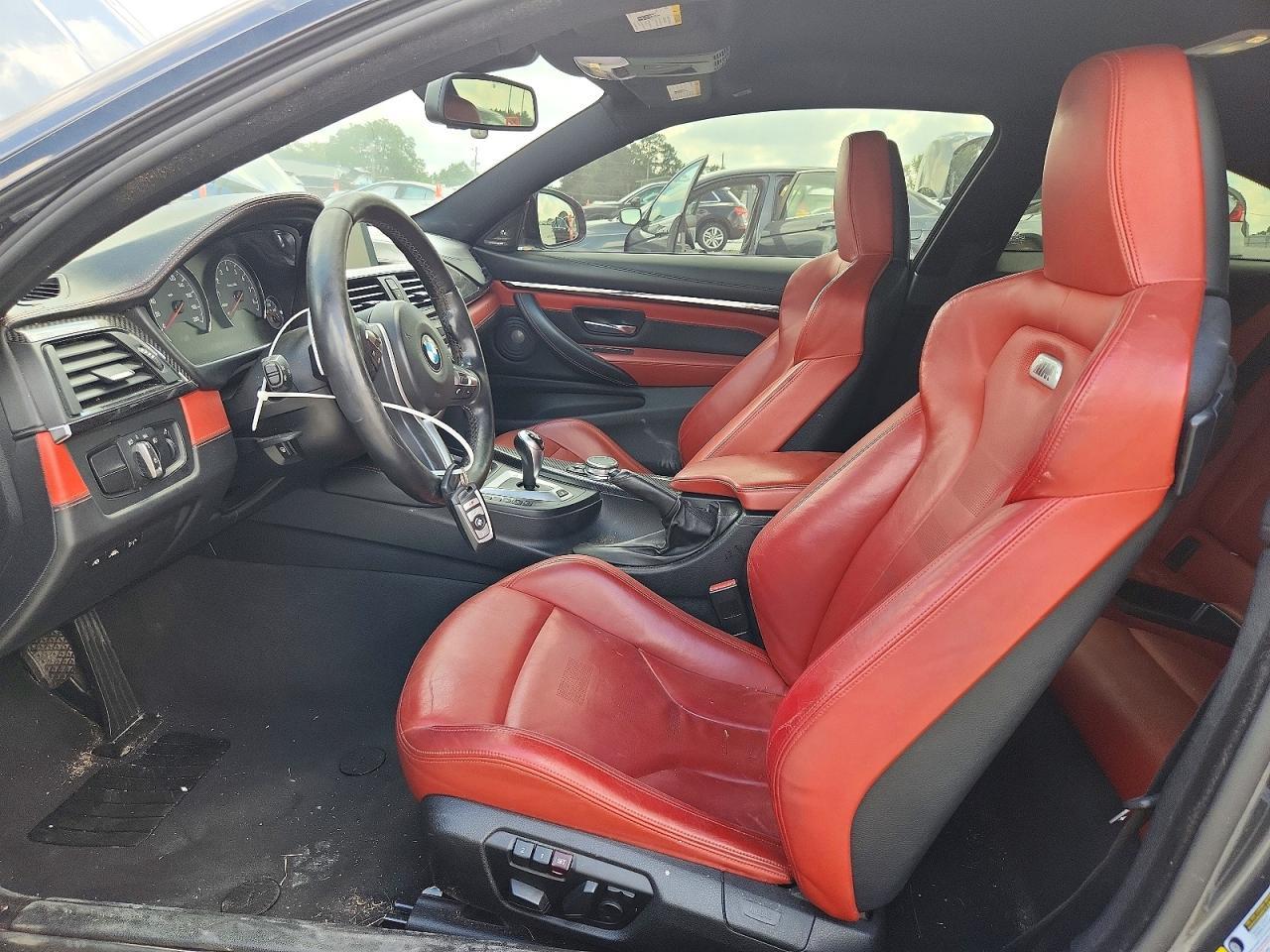 2015 BMW M4 - zdjęcie 7