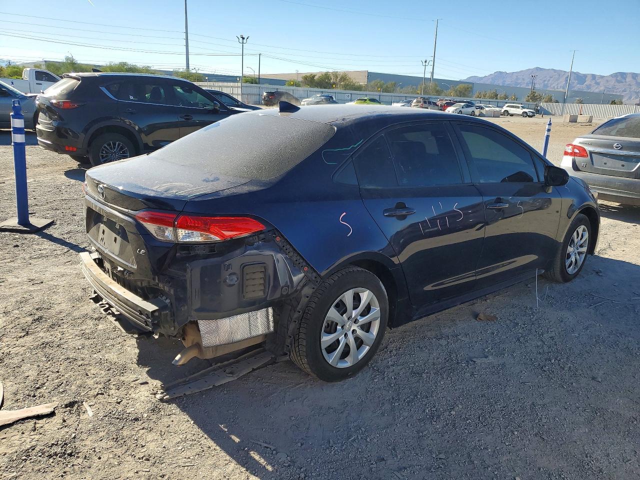 2020 Toyota Corolla Le - zdjęcie 3