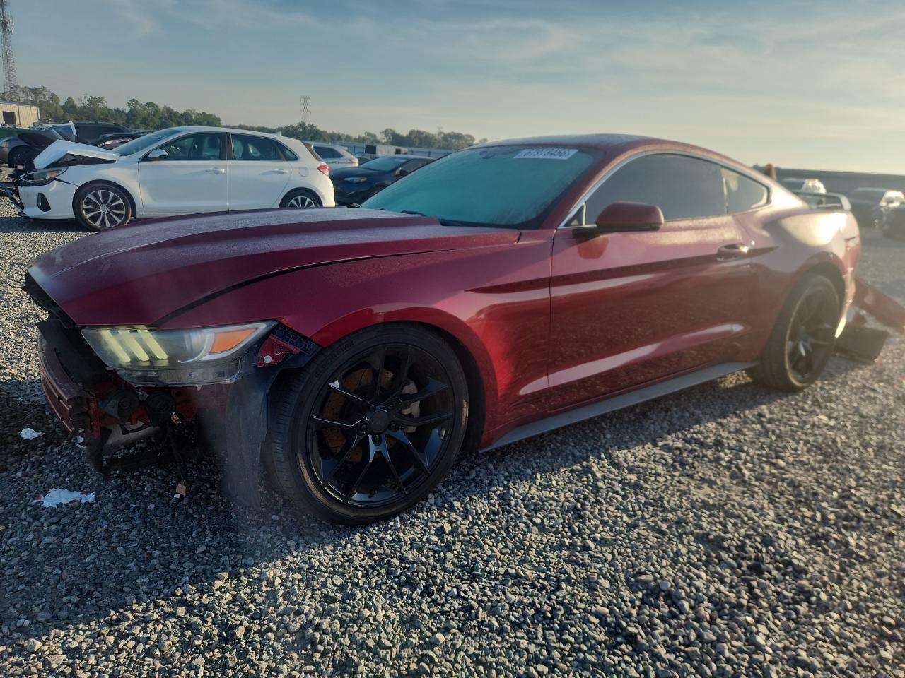 2017 Ford Mustang - zdjęcie główne