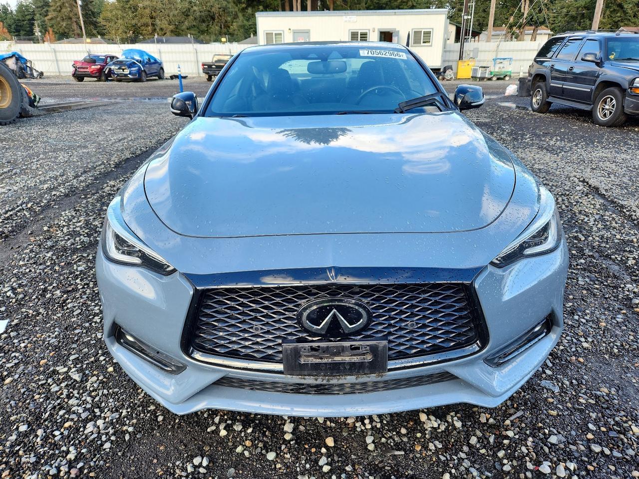 2021 Infiniti Q60 Red Sport 400 - zdjęcie 5