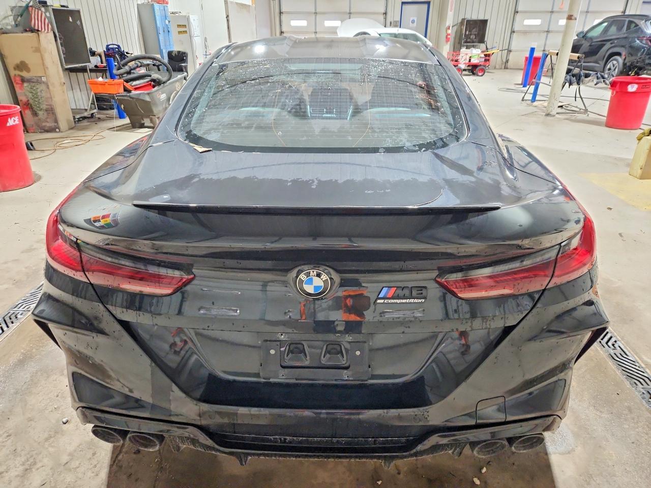2020 BMW M8 - zdjęcie 6