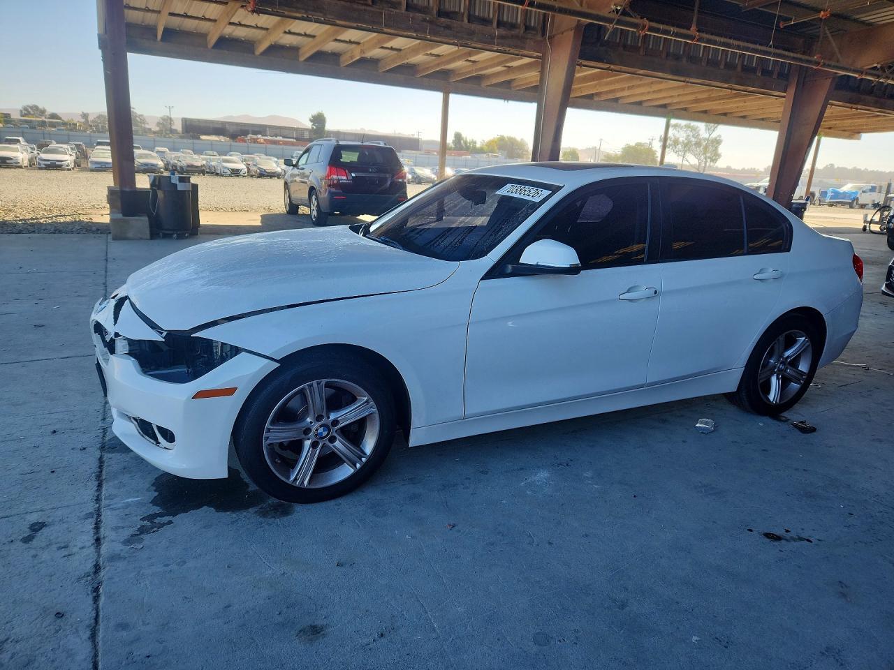 2013 BMW 328 I Sulev - zdjęcie główne