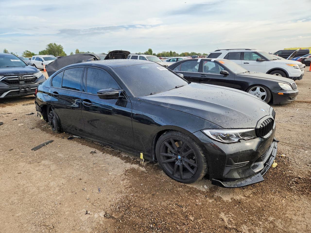 2021 BMW Seria 3 330i - zdjęcie 4
