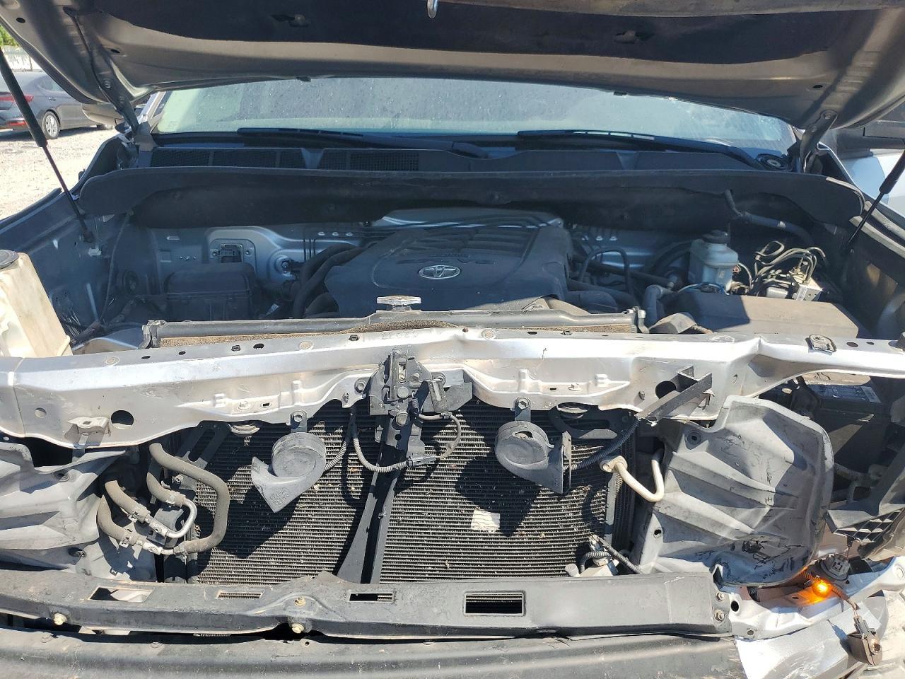 2017 Toyota Tundra Sr5 - zdjęcie 11