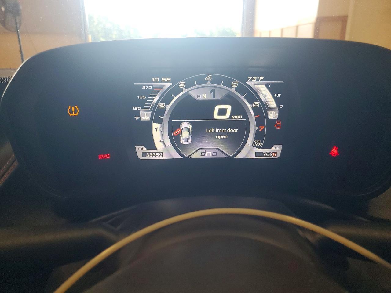 2017 Alfa Romeo 4C - zdjęcie 9