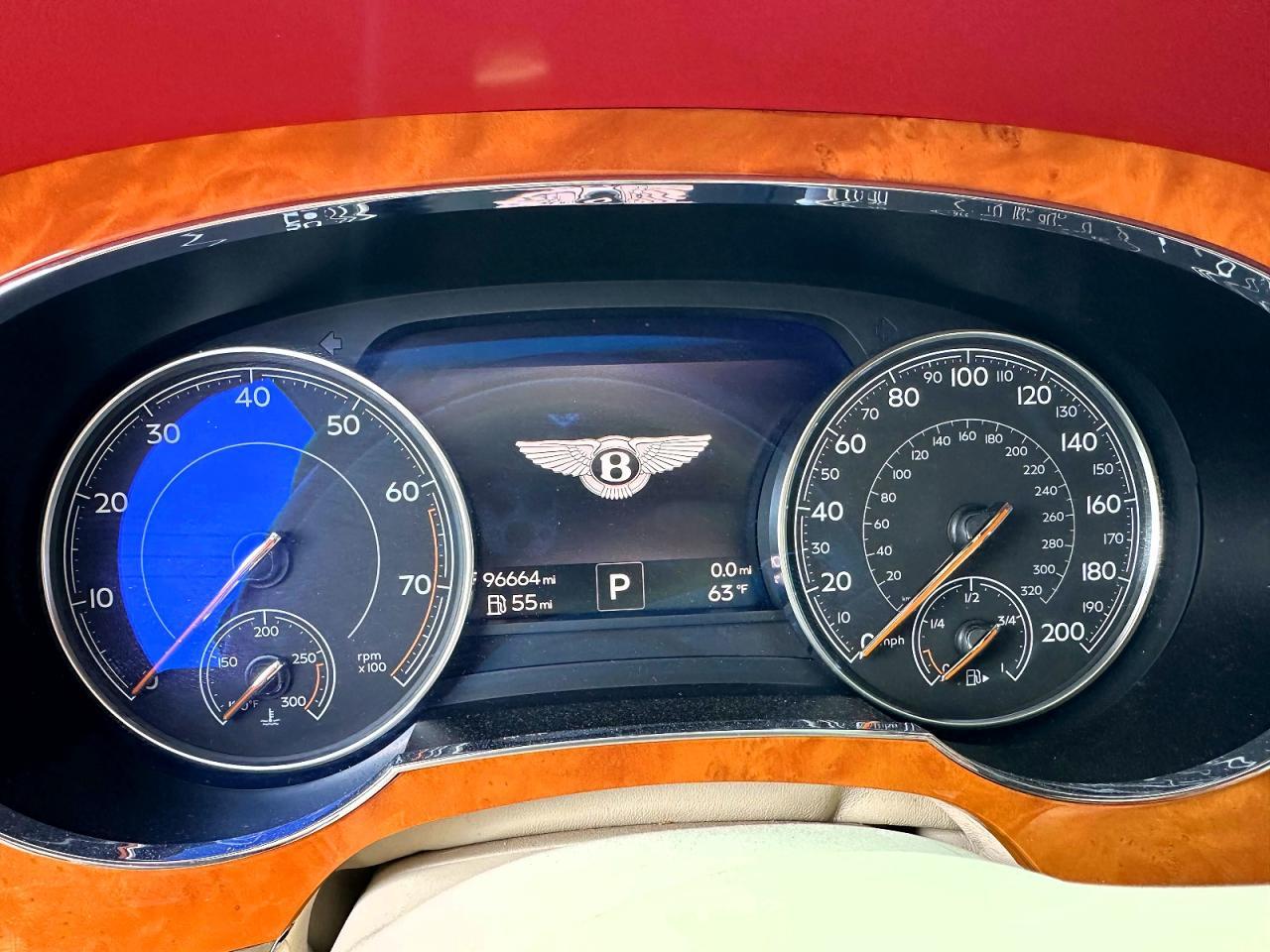 2017 Bentley Bentayga - zdjęcie 6
